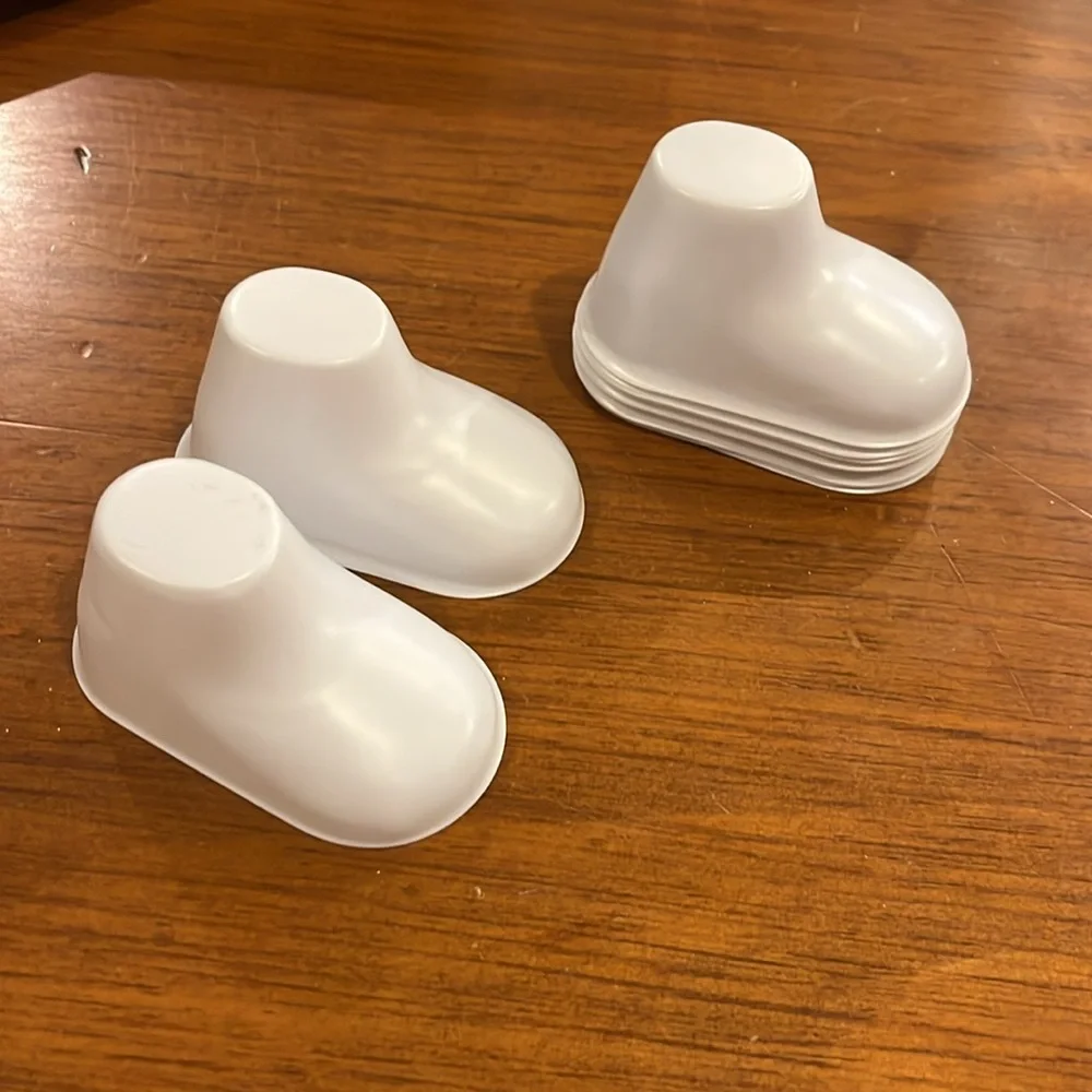 Baby Infant Shoe Forms for craft cakes white 0-4 Months X 10 pair